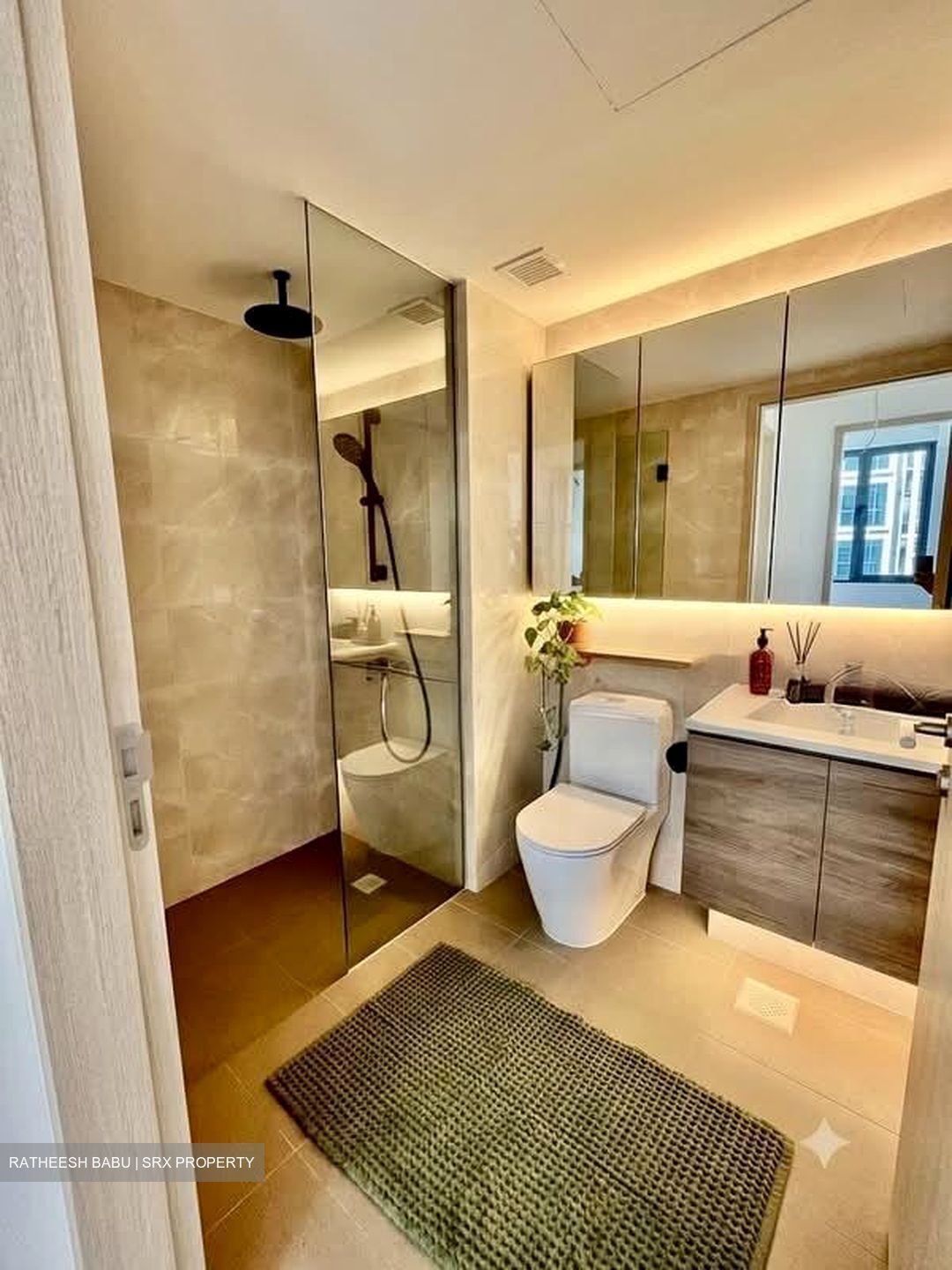 Treasure at Tampines (D18), Condominium #577085041
